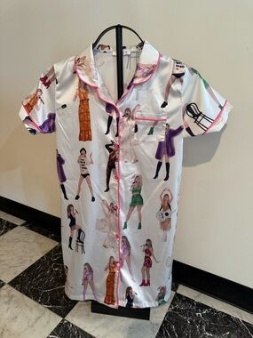 Taylor Swift Satin Pajama Shirt Dress Girls L Eras Tour Nightshirt Pink White